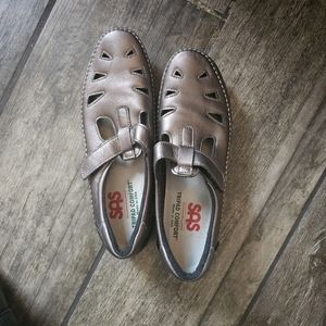 SAS Silver Metallic shoes